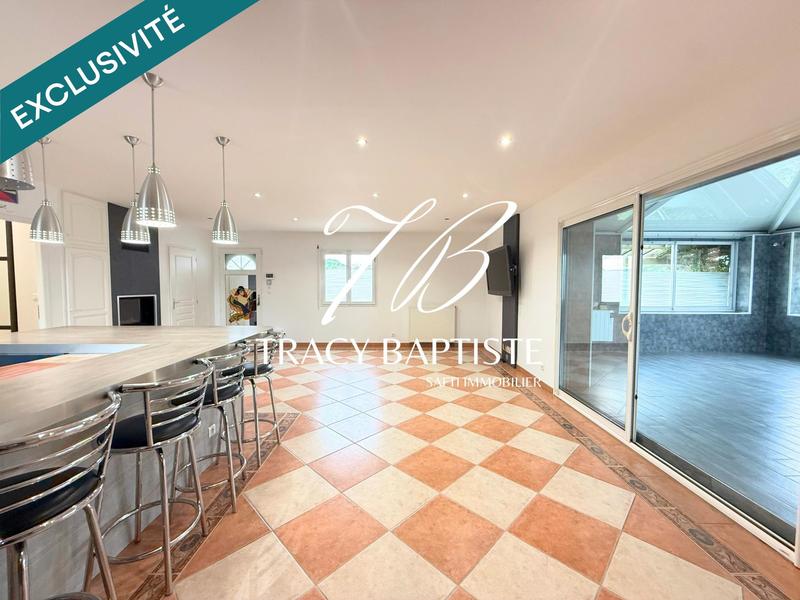 Maison - 143 m² - 6 pièces