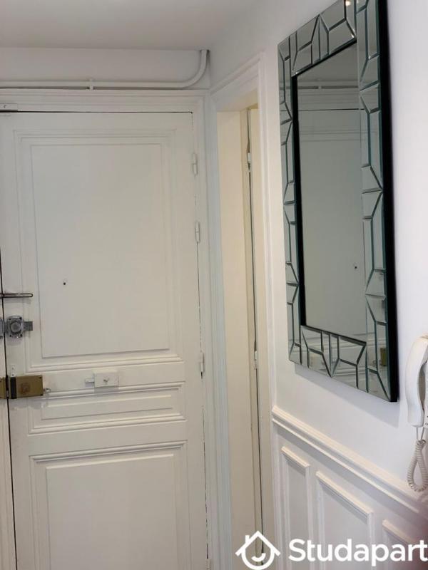 Chambre - 12 m² - 1 pièce