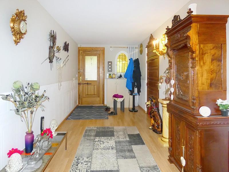 Maison - 320 m² - 8 pièces