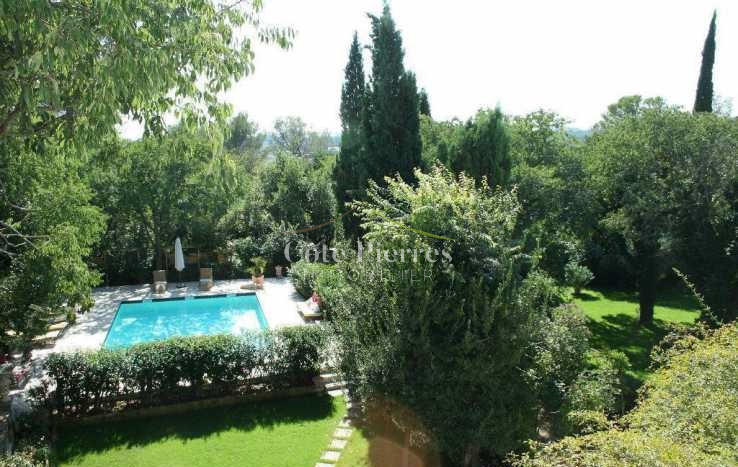 Villa - 220 m² - 5 pièces