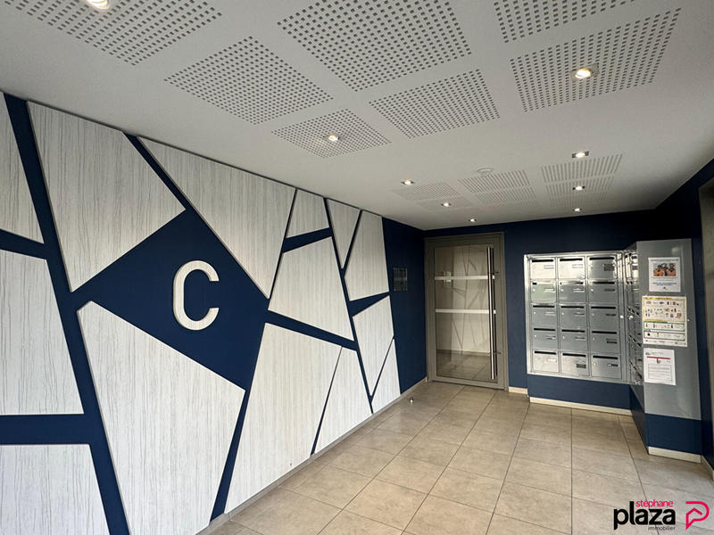 Appartement - 84 m² - 4 pièces