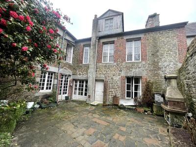Maison ancienne - 140 m² - 6 pièces