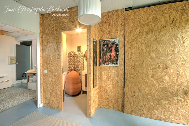 Loft - 275 m² - 5 pièces