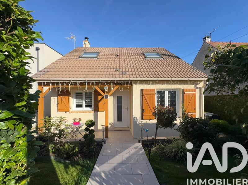 Maison - 82 m² - 5 pièces