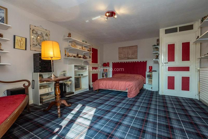 Maison - 192 m² - 5 pièces