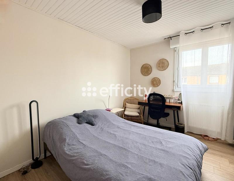 Maison - 91 m² - 5 pièces