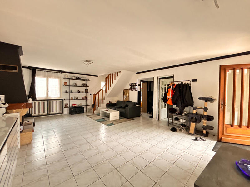 Maison - 106 m² - 6 pièces