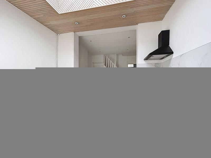 Maison - 94 m² - 5 pièces