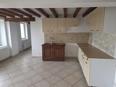 Maison - 80 m² - 5 pièces