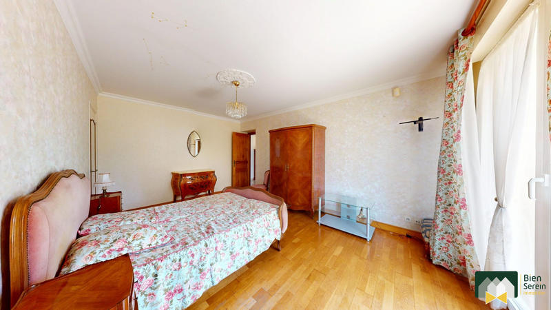 Appartement - 113 m² - 4 pièces