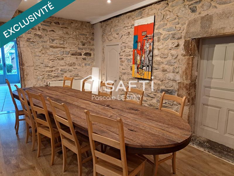 Maison - 265 m² - 8 pièces