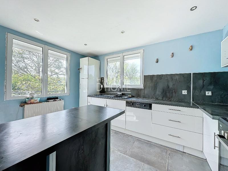 Maison - 110 m² - 4 pièces