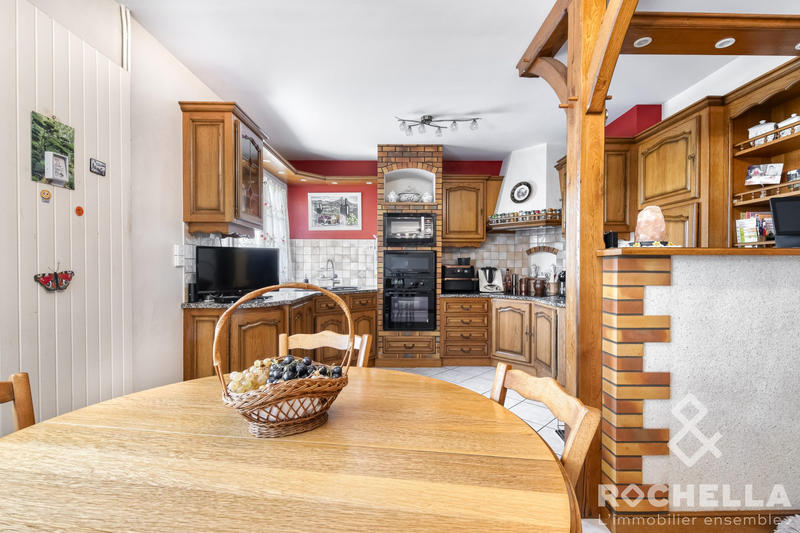 Maison - 145 m² - 6 pièces