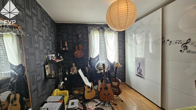 Maison - 141 m² - 6 pièces