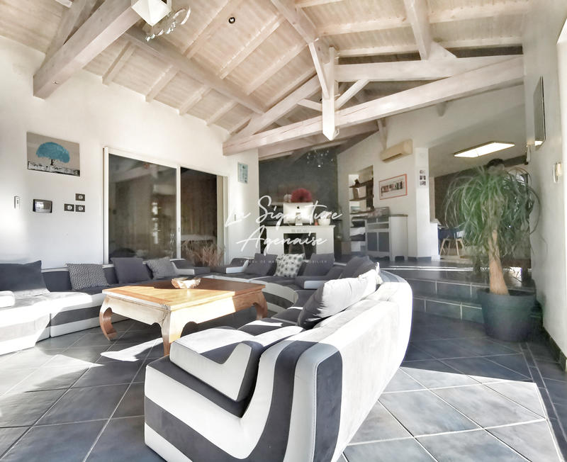 Maison - 152 m² - 7 pièces