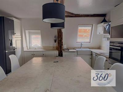 Appartement - 118 m² - 3 pièces