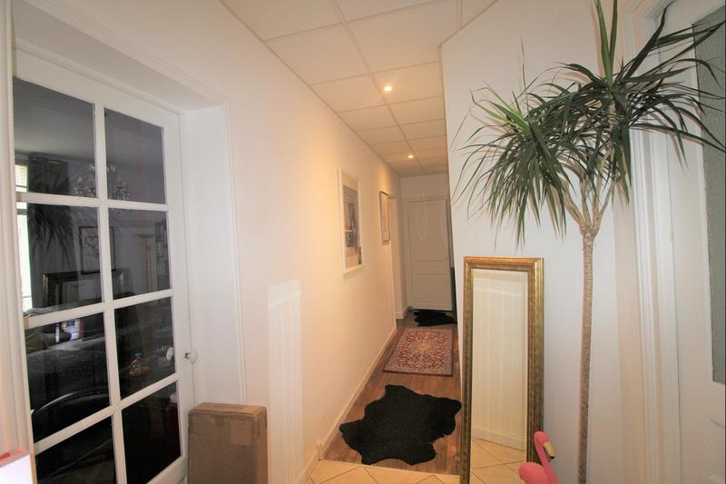 Appartement - 125 m² - 5 pièces