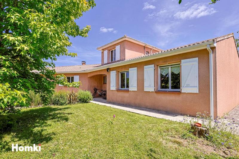 Maison - 170 m² - 6 pièces