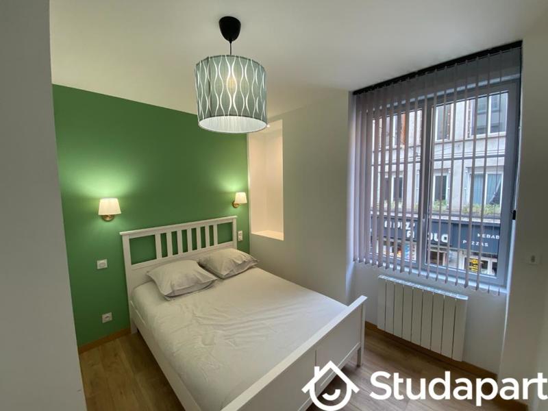 Chambre - 12 m² - 1 pièce