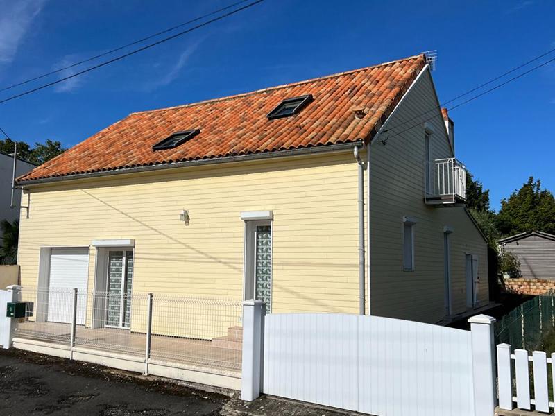 Maison - 127 m² - 7 pièces