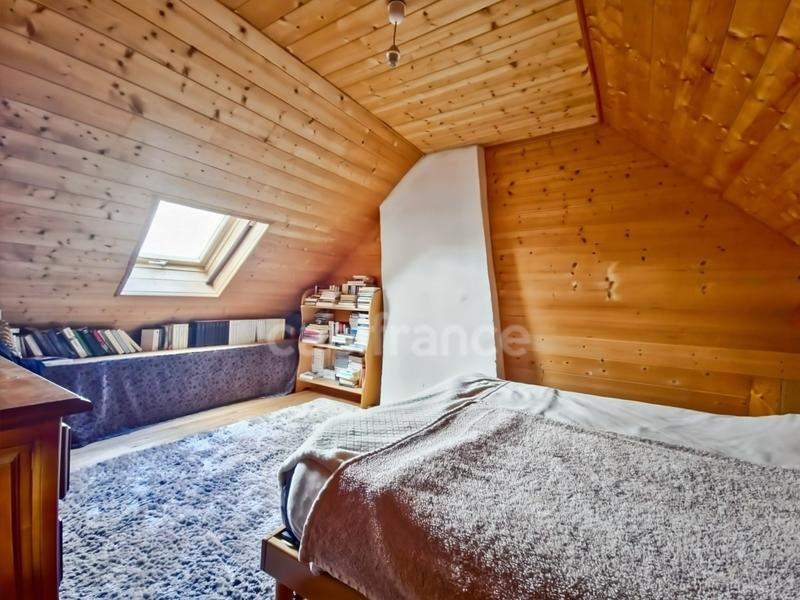 Maison - 115 m² - 6 pièces