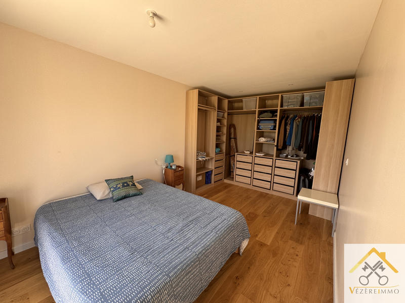 Maison - 102 m² - 4 pièces