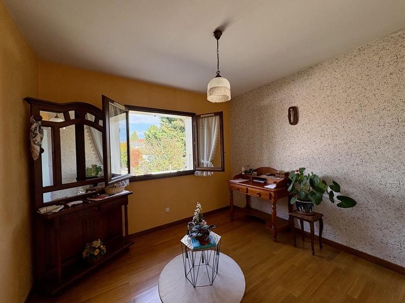 Maison traditionnelle - 120 m² - 5 pièces