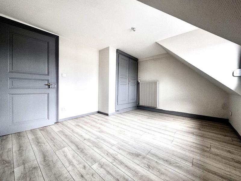 Appartement - 82 m² - 4 pièces