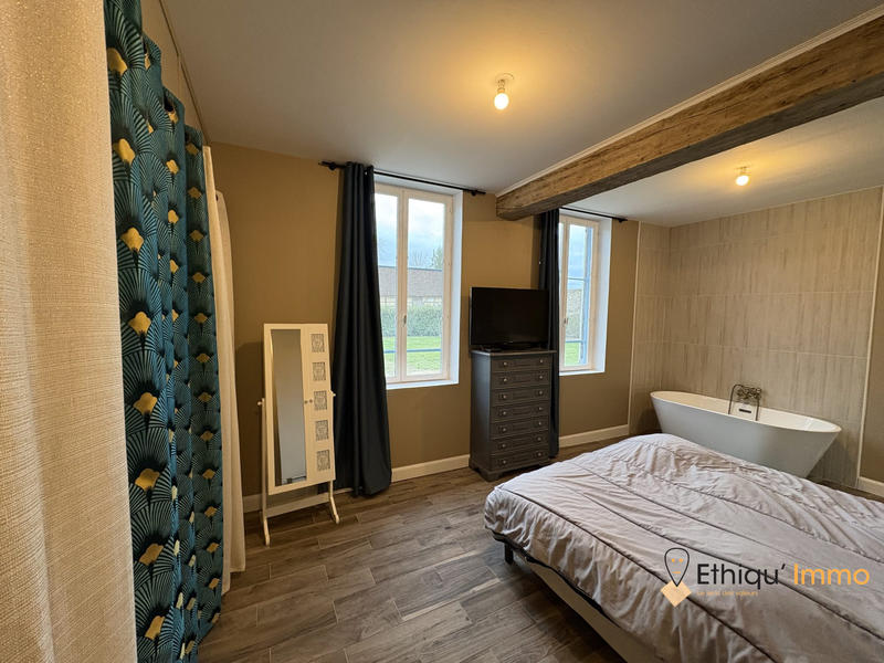 Maison - 143 m² - 5 pièces