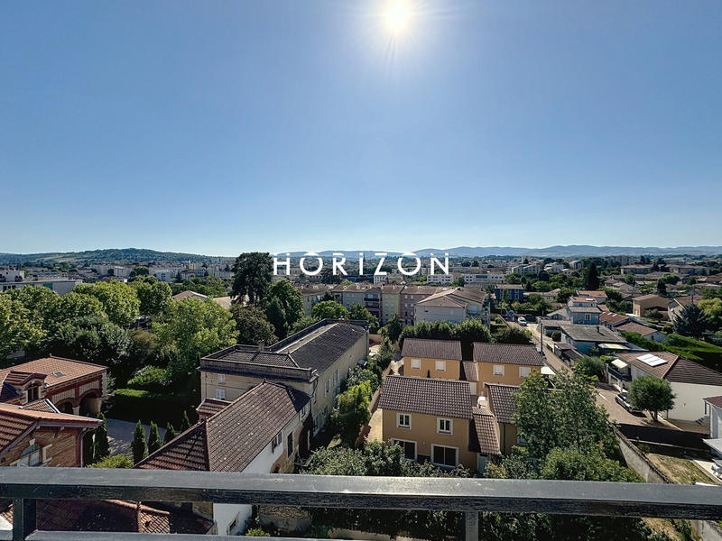 Appartement - 80 m² - 4 pièces