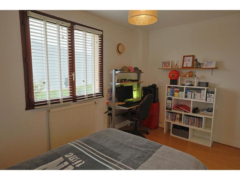 Maison - 152 m² - 8 pièces