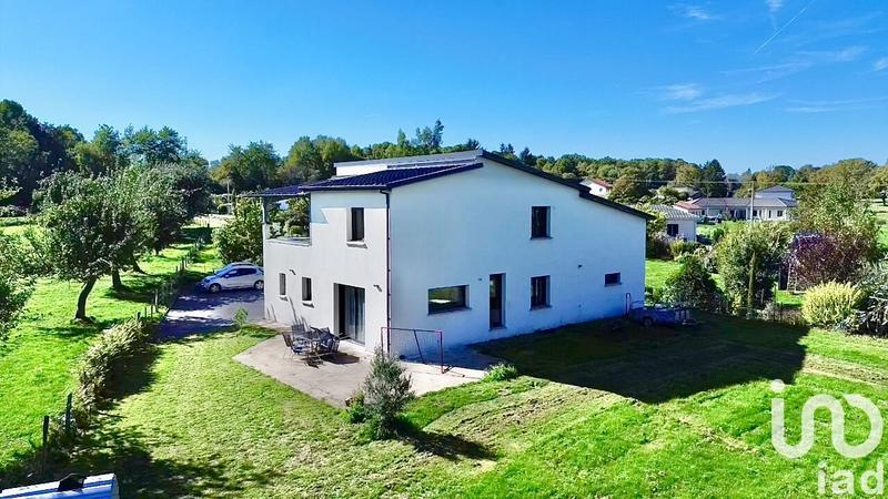 Maison - 145 m² - 6 pièces