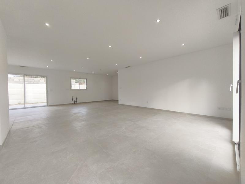 Maison - 111 m² - 5 pièces