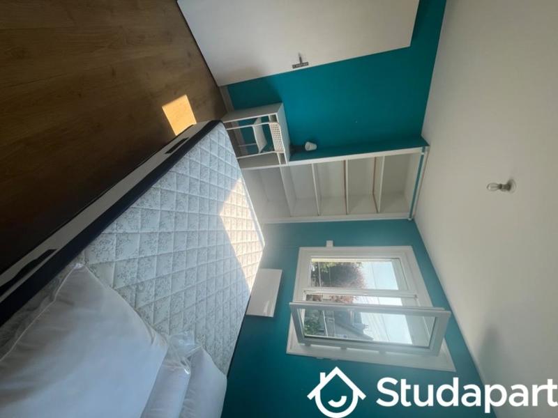 Chambre - 9 m² - 1 pièce