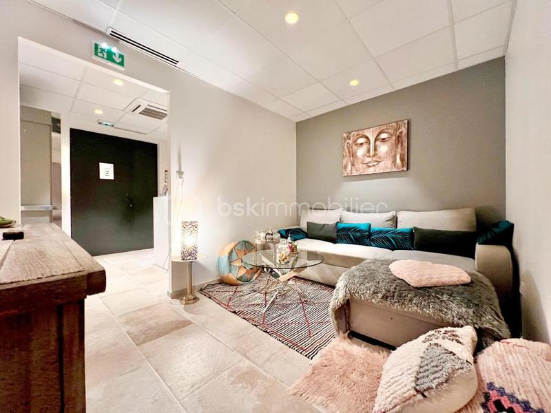 Immeuble - 783 m² - 25 pièces