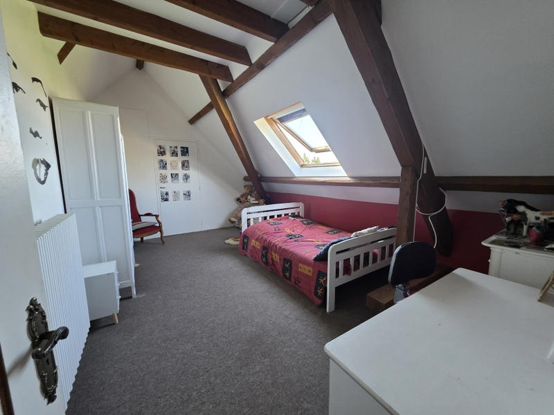 Maison - 254 m² - 8 pièces