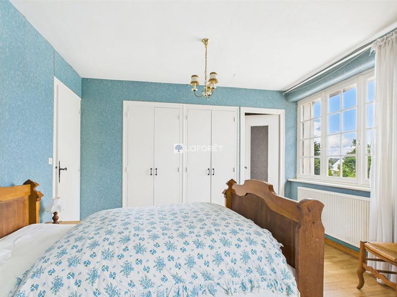 Maison - 204 m² - 8 pièces