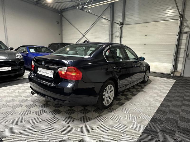 Bmw Série 3 (E90) 325xi 3.0 i 24v 4wd 218 cv Boîte auto Confort