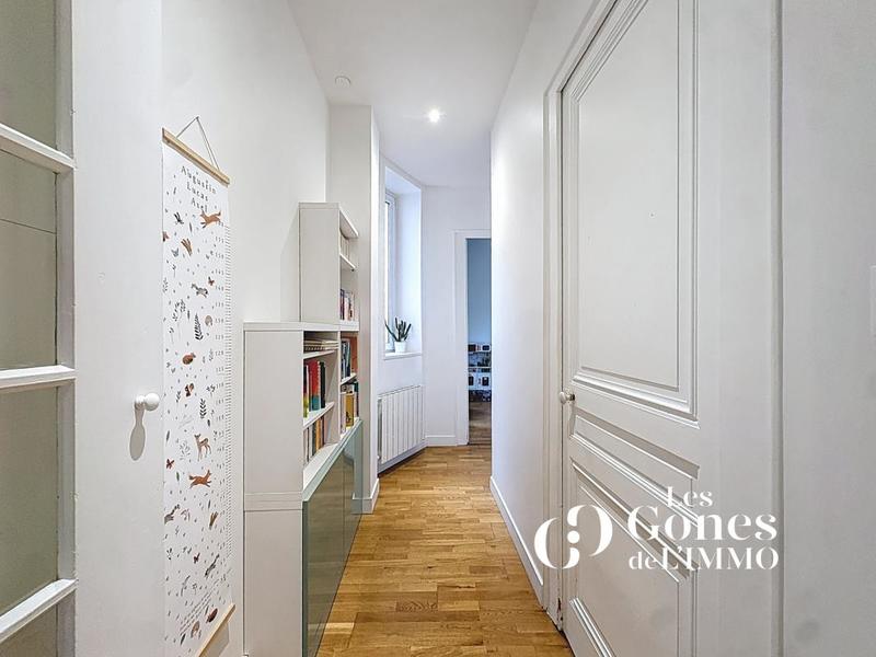 Appartement - 127 m² - 4 pièces