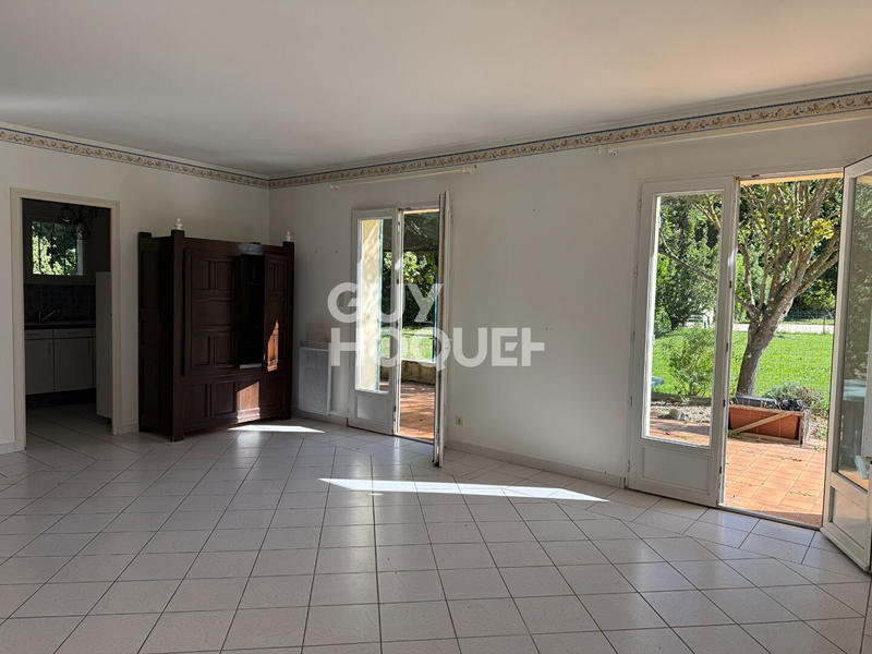 Maison - 95 m² - 5 pièces