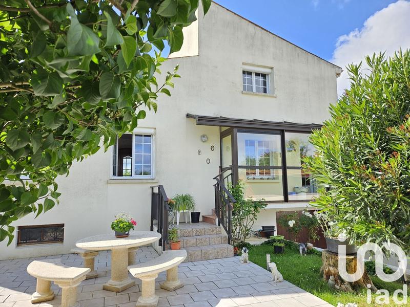 Maison - 142 m² - 5 pièces