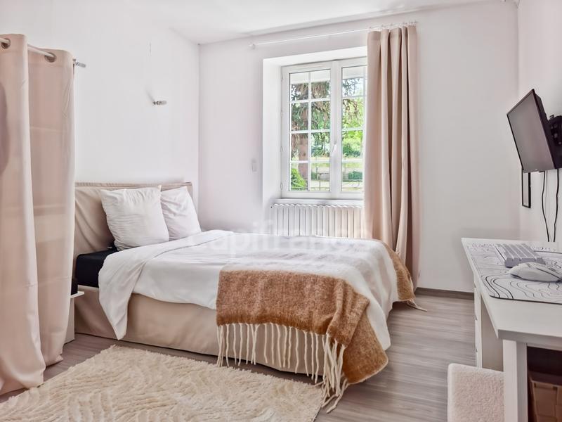 Maison - 178 m² - 8 pièces