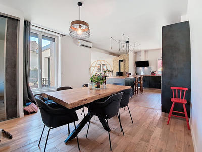 Maison - 130 m² - 7 pièces