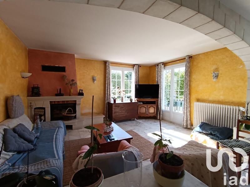 Maison - 181 m² - 7 pièces