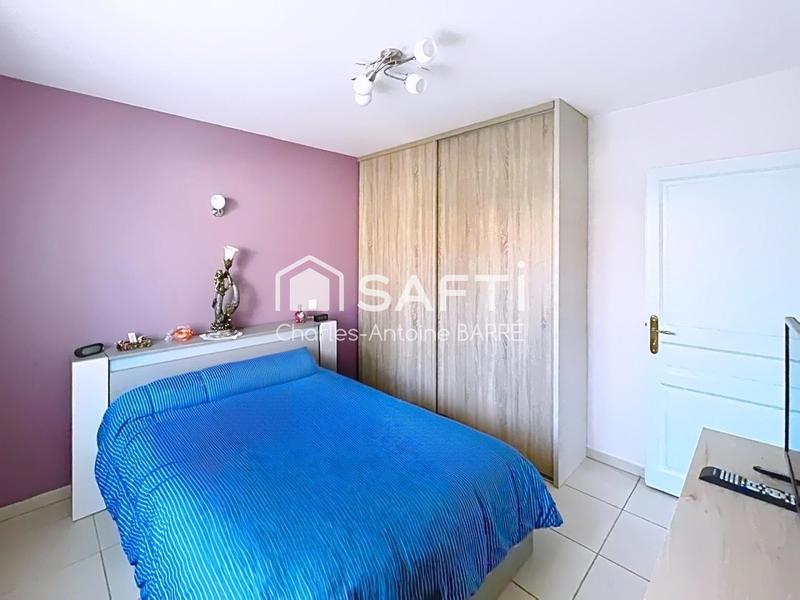 Maison - 236 m² - 6 pièces