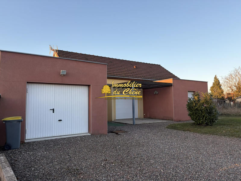 Maison - 101 m² - 5 pièces