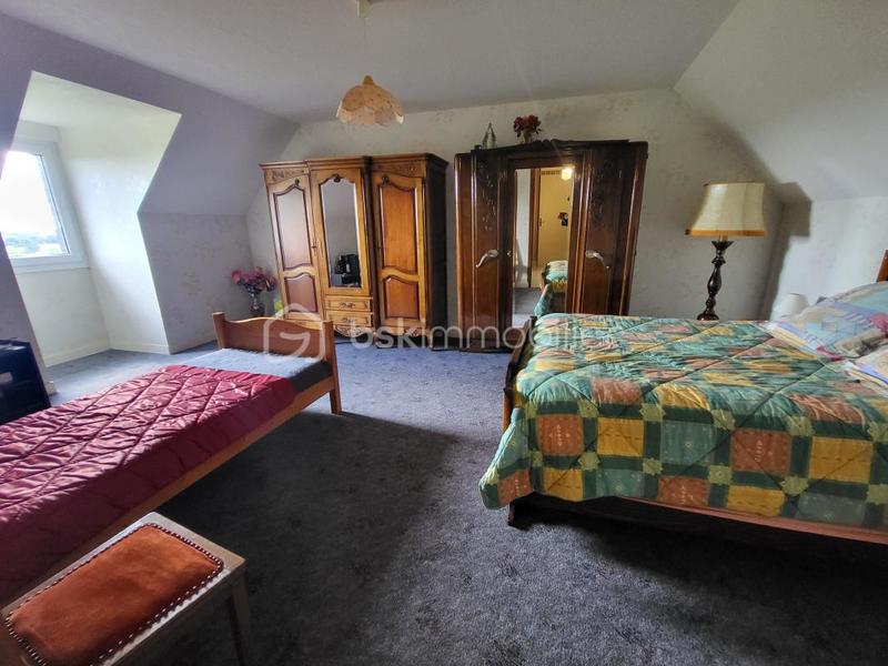 Maison - 140 m² - 7 pièces