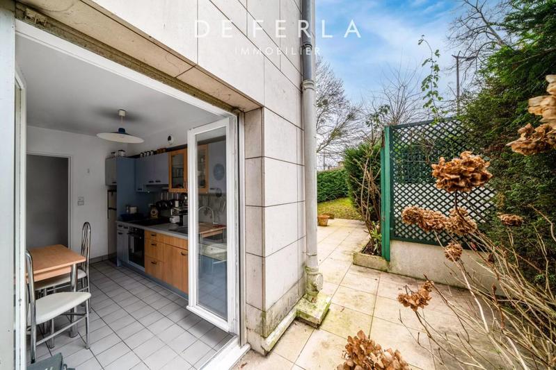 Appartement - 80 m² - 3 pièces