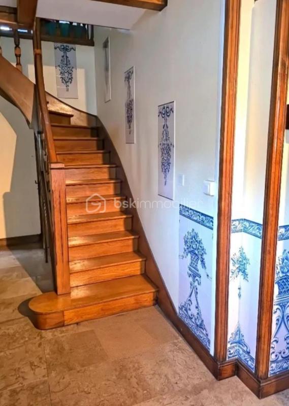 Maison ancienne - 383 m² - 11 pièces