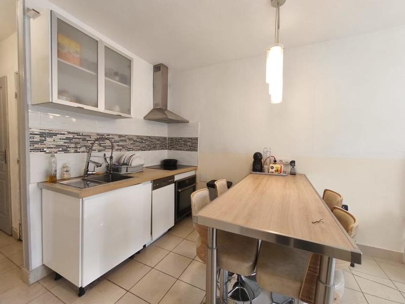 Appartement ancien - 33 m² - 2 pièces